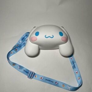 Cinnamoroll silicone purse